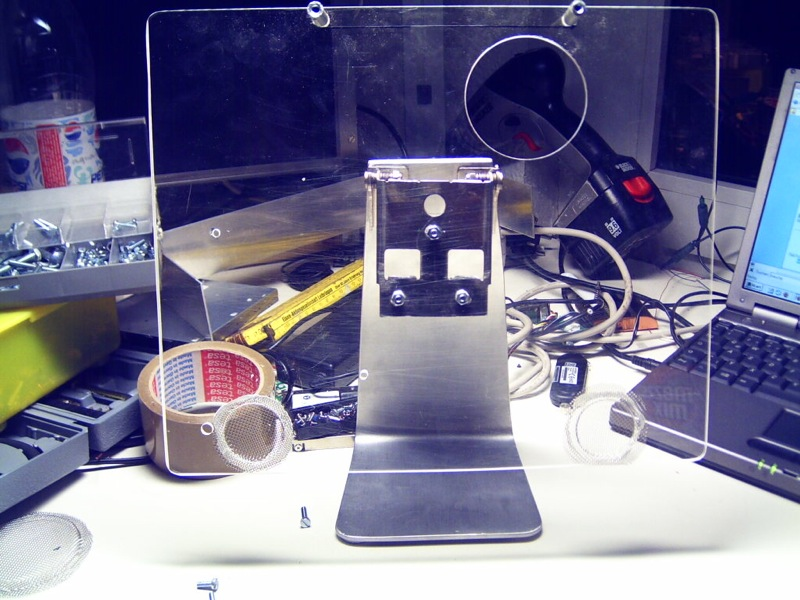 Illustration for article titled Mini iMac Mod Wants to Be a Real Mac When it Grows Up